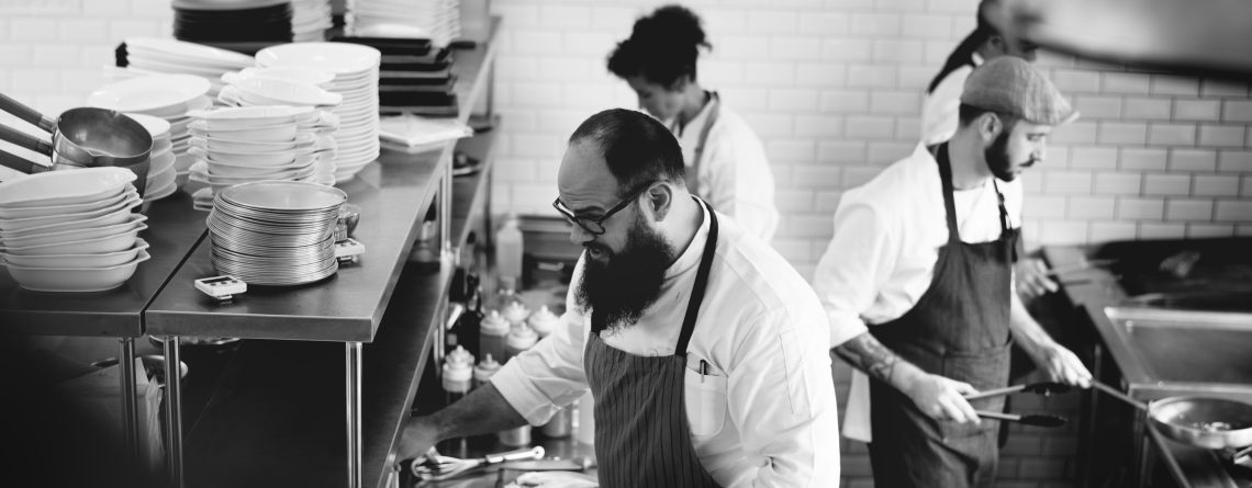 group-chefs-working-kitchen-1140x445